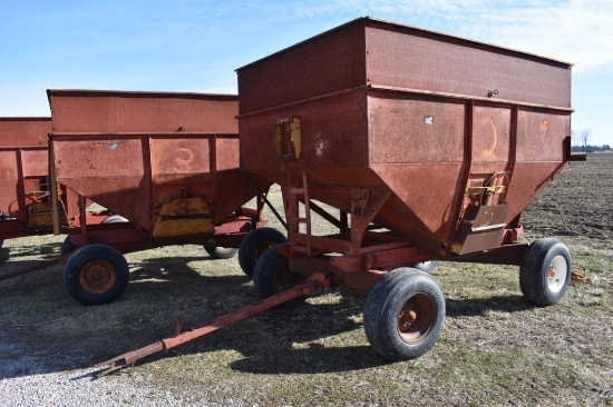 J&M 250 bu. gravity wagon