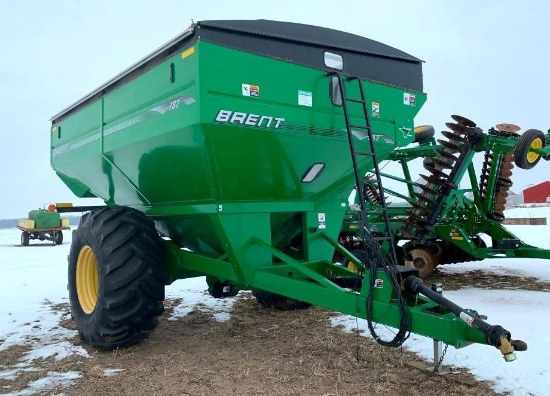 2012 Brent 782 grain cart