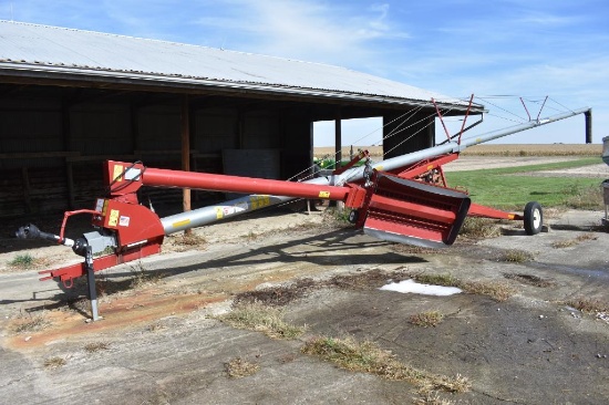 2016 Hutchinson 8"x62' swing-away auger