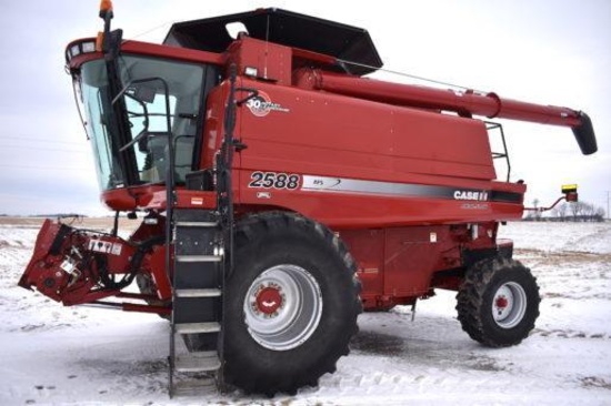 2007 Case IH 2588 2wd combine