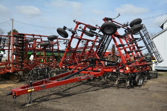 2014 Case IH Tiger Mate 200 34' field cultivator