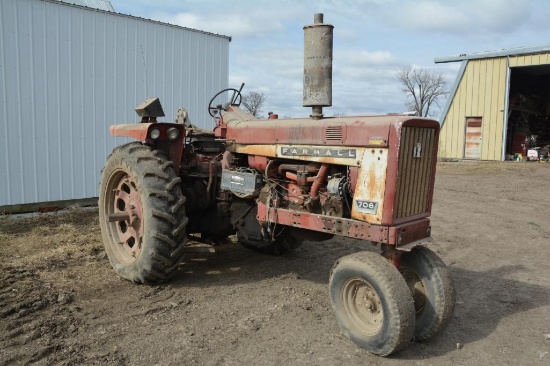 1966 Farmall 706 gas tractor