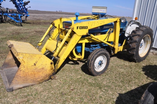 1965 Ford 3000 2wd tractor