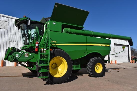 2018 John Deere S770 2wd combine