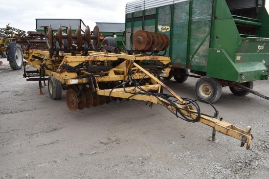Landoll Tilloll 16' soil finisher