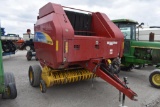 New Holland BR7090 large round baler