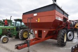 Brent 620 grain cart