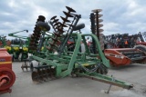 John Deere 230 wing fold 25' disk