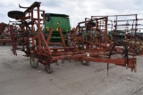 IHC 4500 24' field cultivator