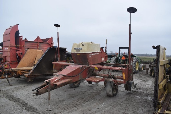 IH Cyclo 400 planter