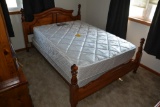 Full size bed w/ wooden head / foot board