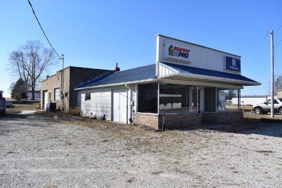 Tract 3 - Commercial Building & 1.5 Acres+/- in Biggsville, IL