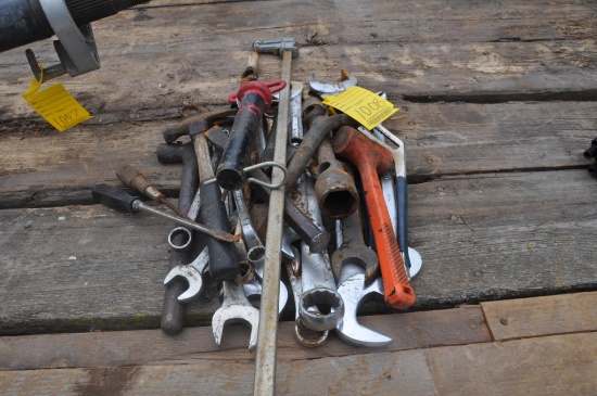 Assortment of handtools and wrenches as pictured
