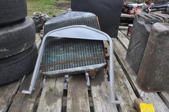 (2) Model T radiators & shroud