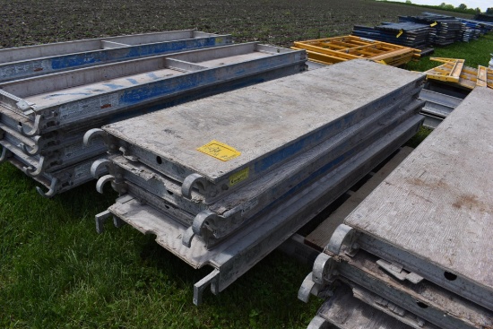 (4) 19"x7' aluminum scaffolding planks