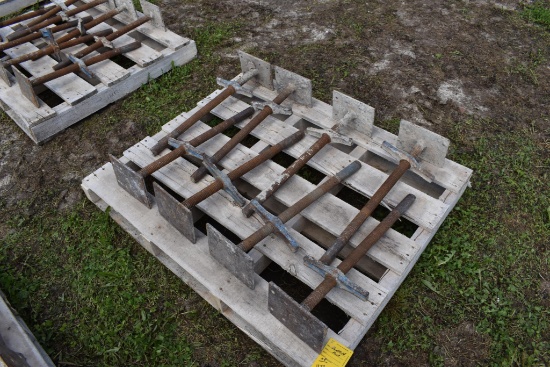 (8) scaffolding feet