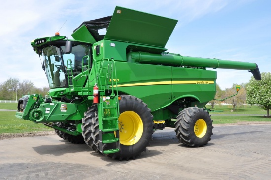 2018 John Deere S780 2wd combine