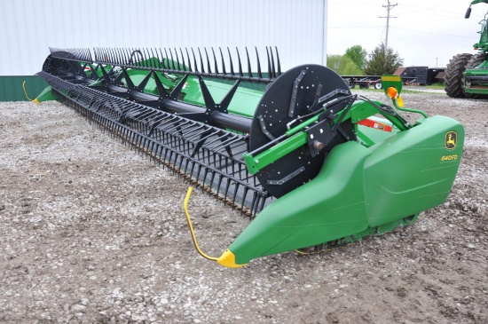 2018 John Deere 640FD 40' flex draper head