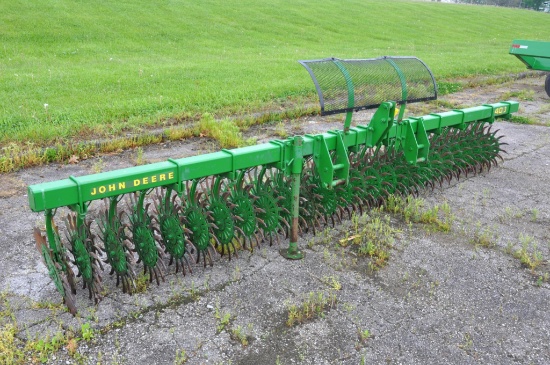 John Deere 400 15' rotary hoe