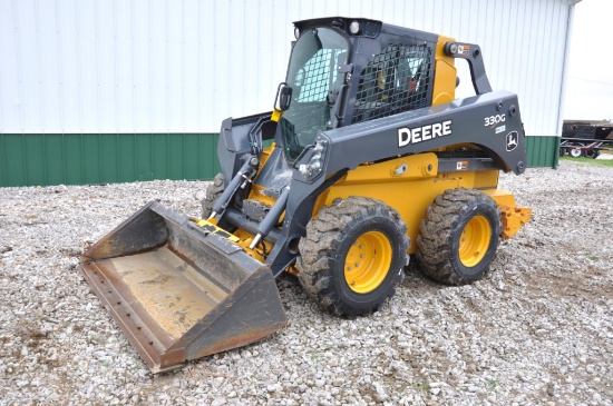 2017 John Deere 330G skid steer