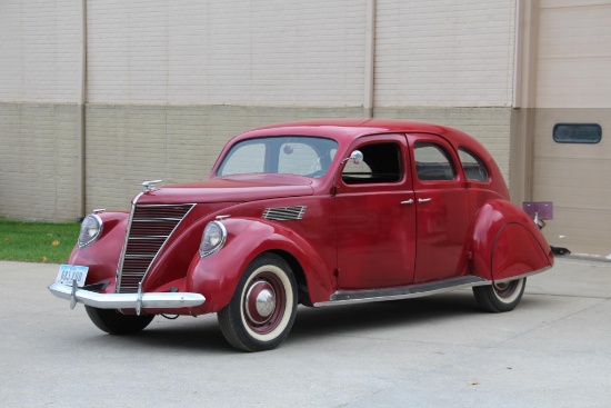 1937 Lincoln Zephyr