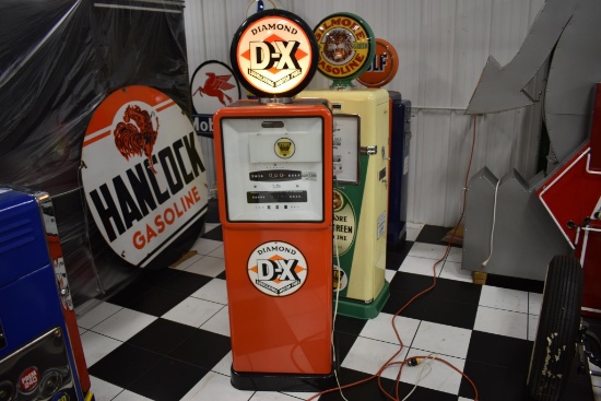 Bowser Diamond D-X gas pump