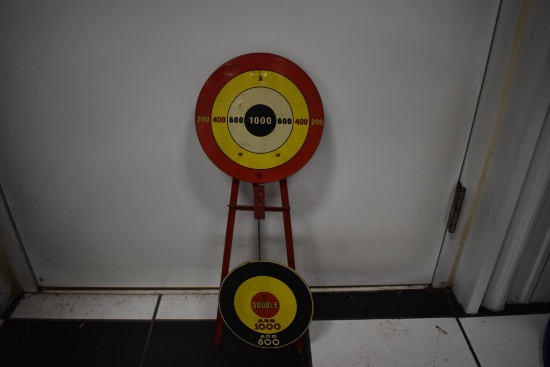 Marx tin shooting target tripod display