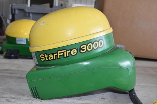John Deere Starfire 3000 receiver