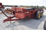 New Holland 185 tandem axle manure spreader