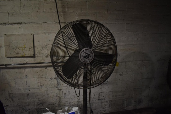 TPI 30" diameter fan on stand