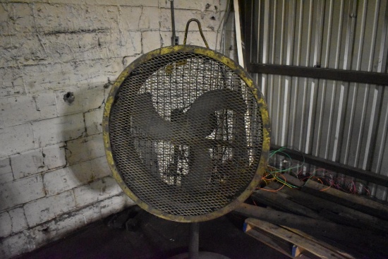 30" diameter fan