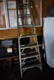 Husky 8' fiberglass stepladder