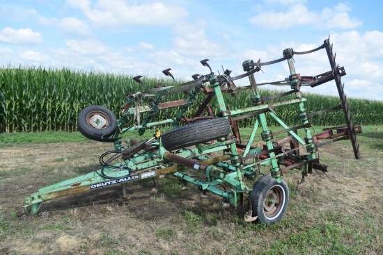 Deutz Allis 1200 20' field cultivator