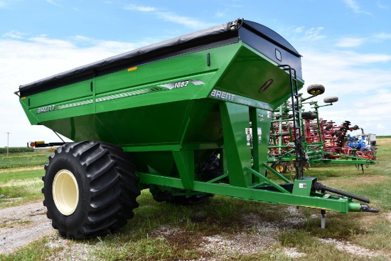 2012 Brent 1082 grain cart