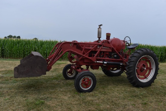 1942 IHC M tractor