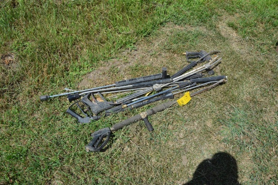 Various pressure washer wands