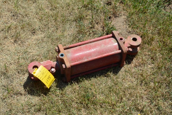 Hyd. cylinder