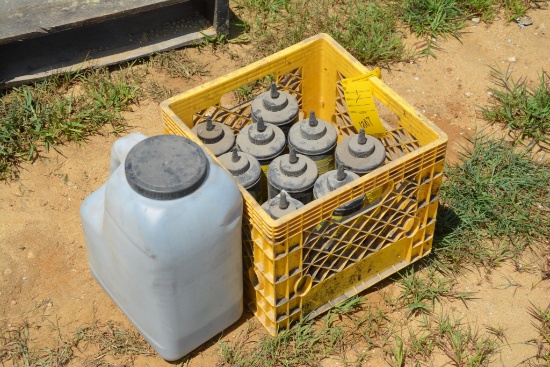 Quantity of John Deere graphite