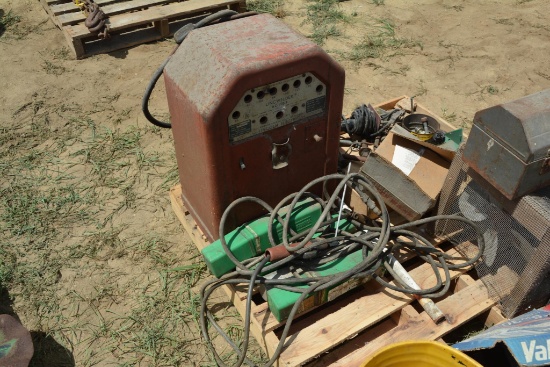 Lincoln Electric AC 180 welder