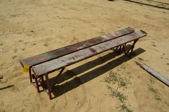 (2) 8' metal stands