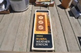 riviera weather station appears to be new in box