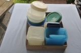 Plastic storage containers for food