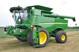 2017 JD S660 2wd combine