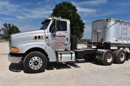 2000 Sterling A9500 day cab semi