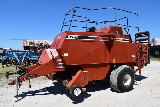 Hesston 4755 big square baler