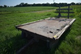 14'x7.5' hayrack on running gear