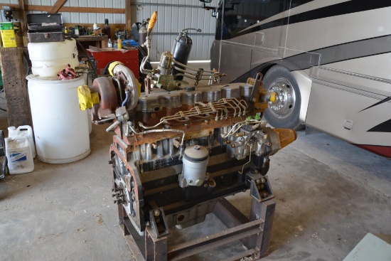 John Deere 8.1L diesel engine
