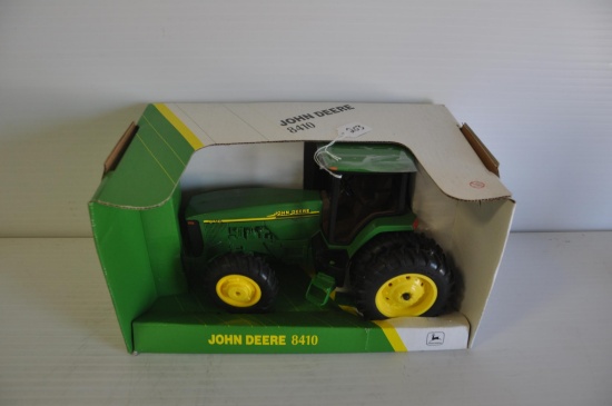 Ertl 1/16 Scale John Deere 8410 Toy Tractor