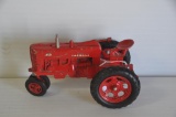 ERTL 1/16 Farmall 400 tractor, played with, missing steering wheel