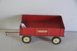 ERTL 1/16 IH barge wagon